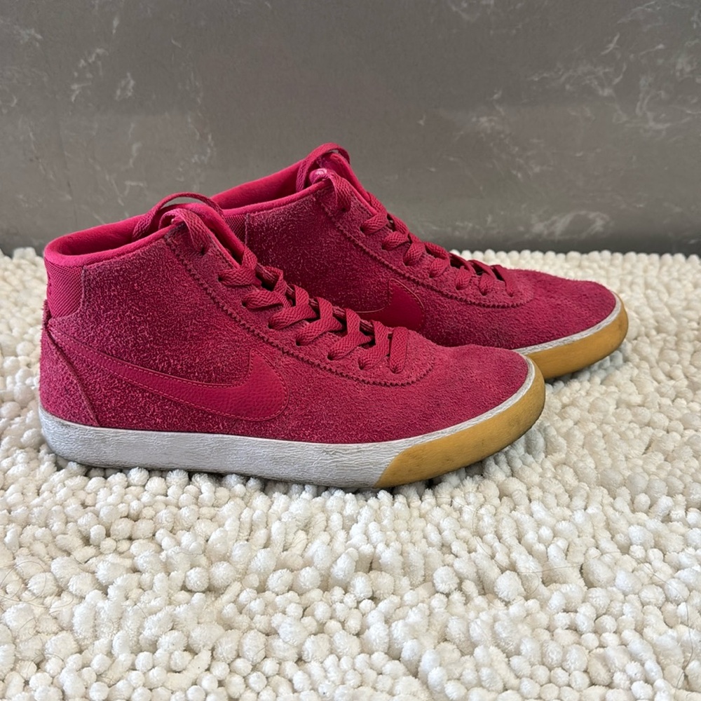 Nike SB Bruins High